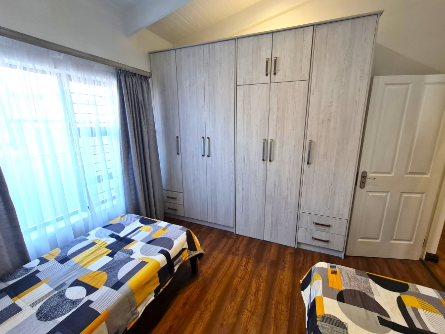 4 Bedroom Property for Sale in Noorsekloof Eastern Cape